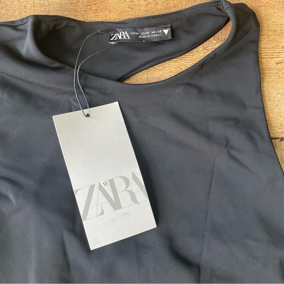 Zara One Sleeve Cut Out Bodysuit MEDIUM NEW with TAGS Sexy Black - Picture 3 of 7